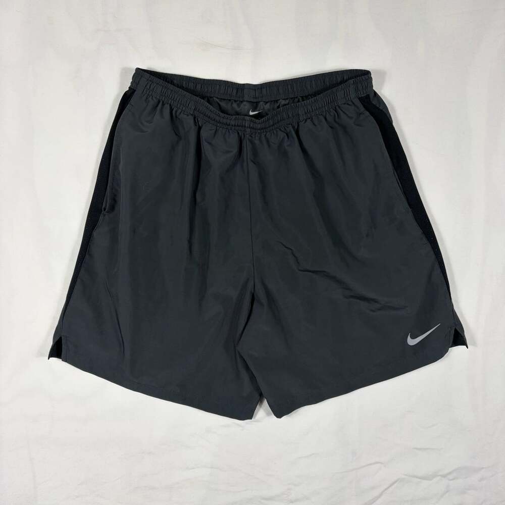 Nike Dri-Fit Training Shorts Size M Black Activewear